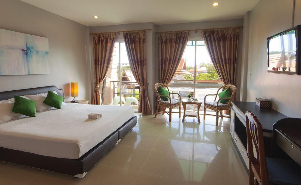 The Cozy House Hotel Rawai Bagian luar foto