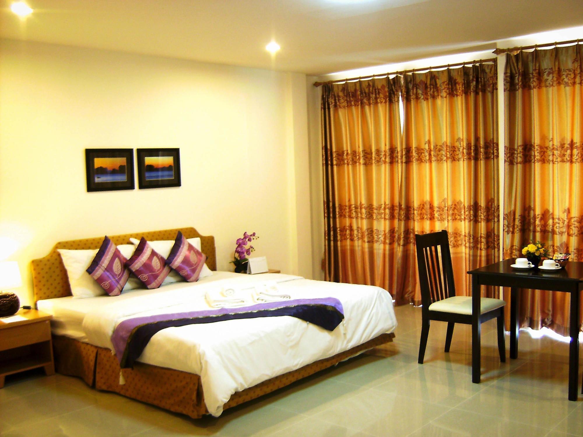 The Cozy House Hotel Rawai Bagian luar foto