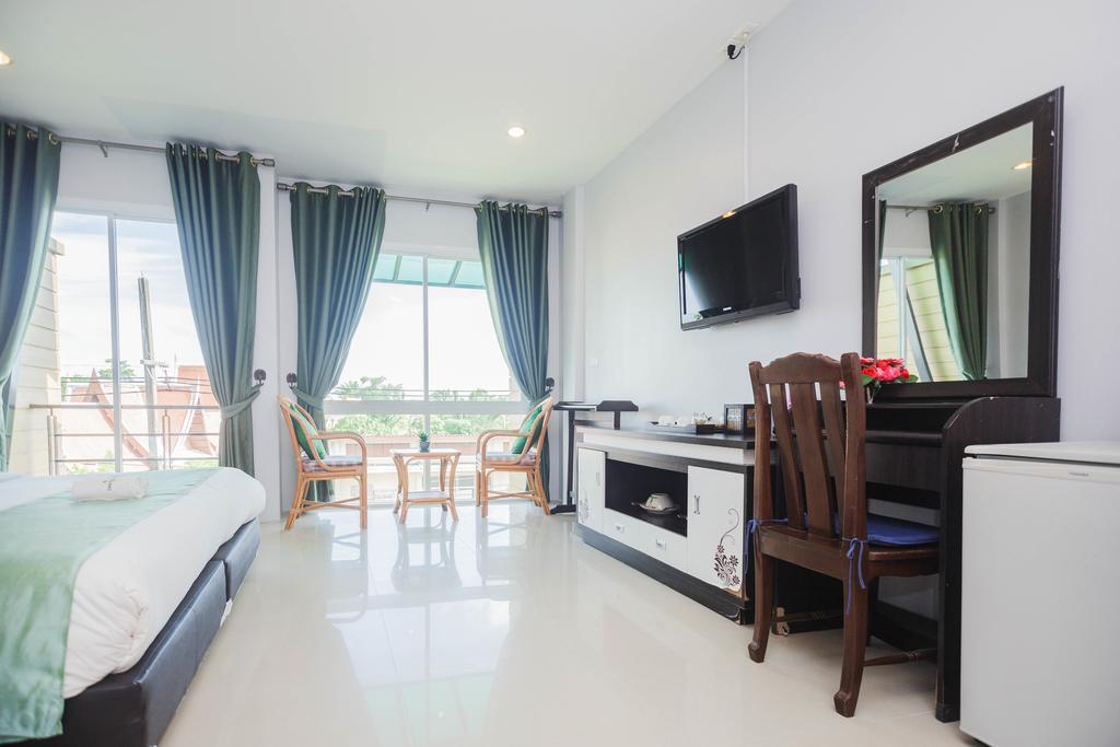 The Cozy House Hotel Rawai Bagian luar foto