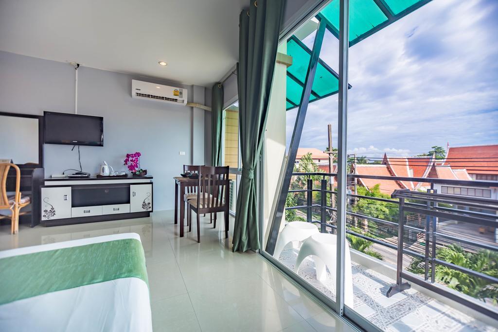 The Cozy House Hotel Rawai Bagian luar foto