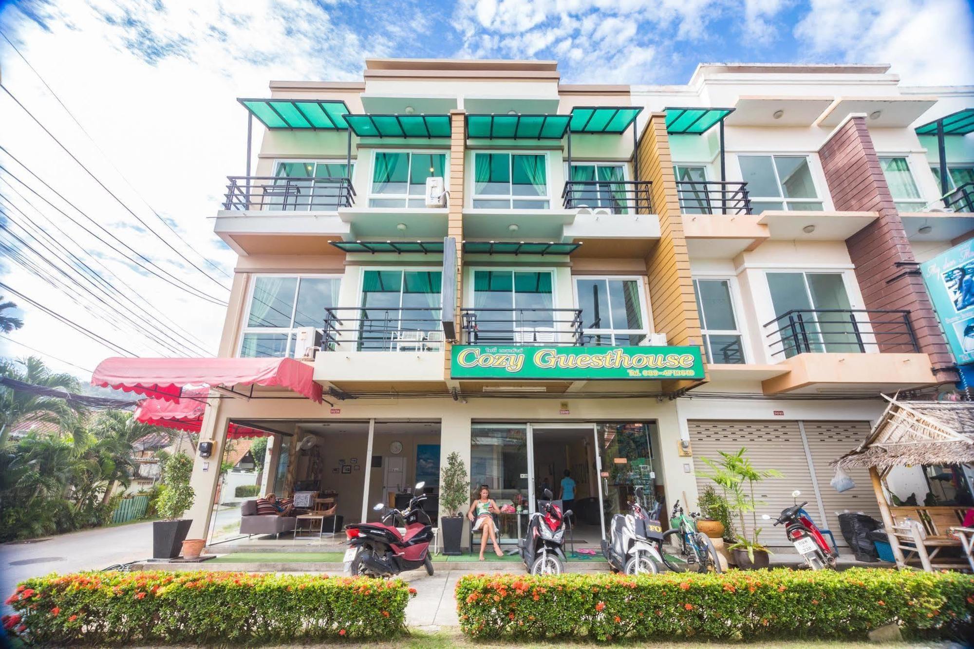 The Cozy House Hotel Rawai Bagian luar foto